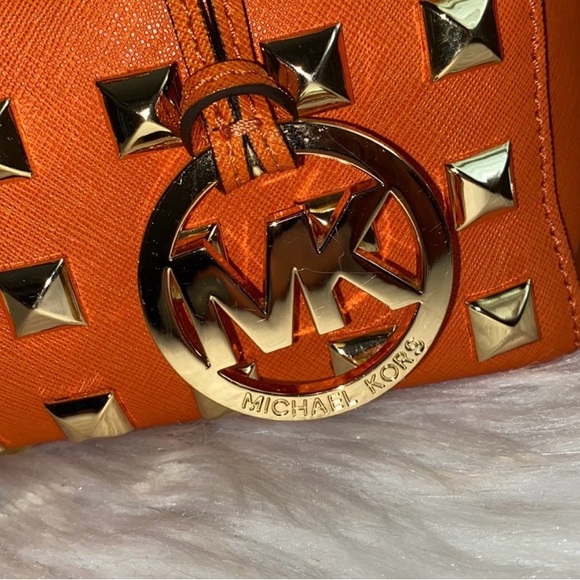 Michael Kors PYRAMID STUDDED GRAYSON Satchel - Picture 4 of 10